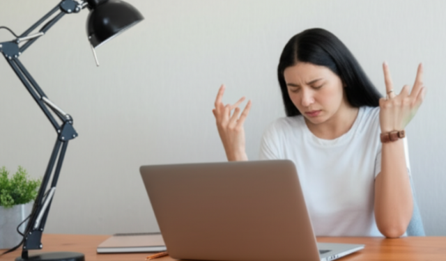 พักก่อนไหมคะ? เมื่อชีวิตการทำงานกำลังพาเราไปไวเกินไป