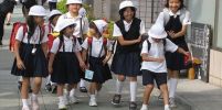 ทำไมเด็กญี่ปุ่นต้องเดินไปโรงเรียนเองทุกคน ไม่ว่าจะรวยมากหรือรวยน้อยก็ตาม