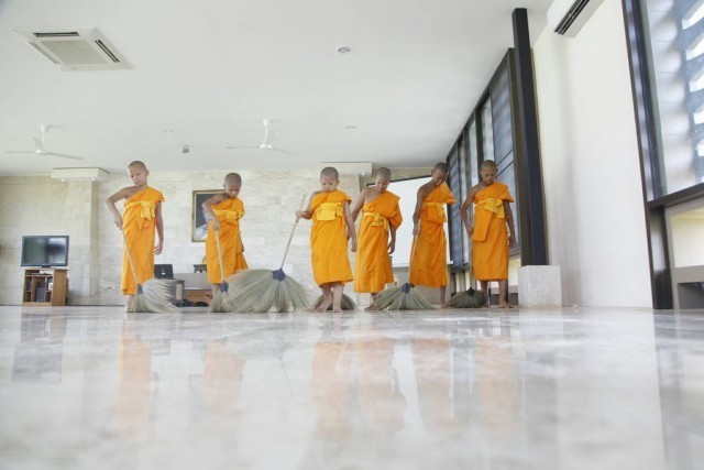 ส.ณ.ศูนย์ฯพลเอกอาทิตย์ -พรสรร กำลังเอก เดินธุดงค์ พัฒนาวัด
