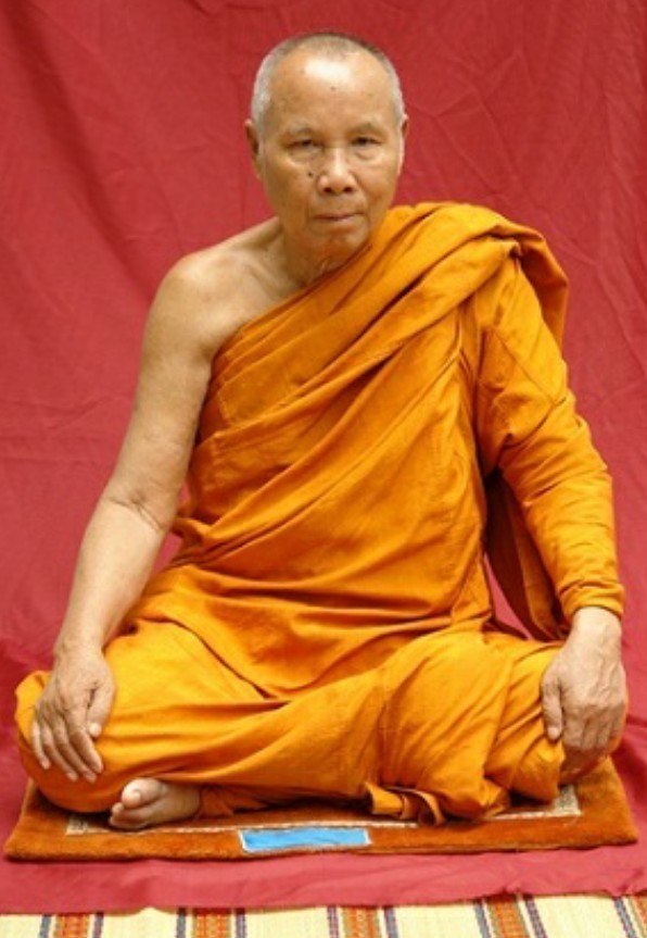 เจอ "เสือสมิง" สามตัวรุม!! หลวงพ่อลุนจึง...ปลุกเสกหุ่นพยนต์ "ท้าวเวสสุวัณ" มาหักคอตายเกลี้ยง!!