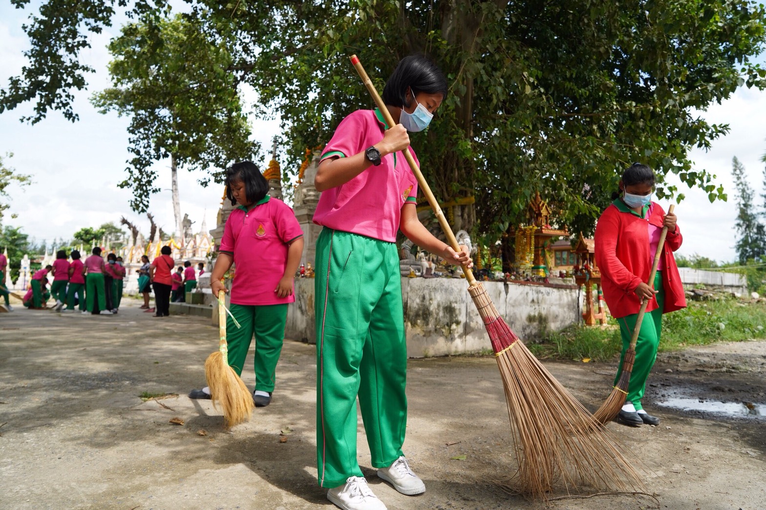 Big Cleaning day รวมใจทำความสะอาดวัดคลองสอง จ.ปทุมธานี