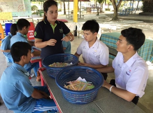 โรงเรียนเมืองกระบี่ โรงเรียนสิ่งแวดล้อมศึกษาเพื่อการพัฒนาที่ยั่งยืน(Eco-school) 7 ขั้นตอน