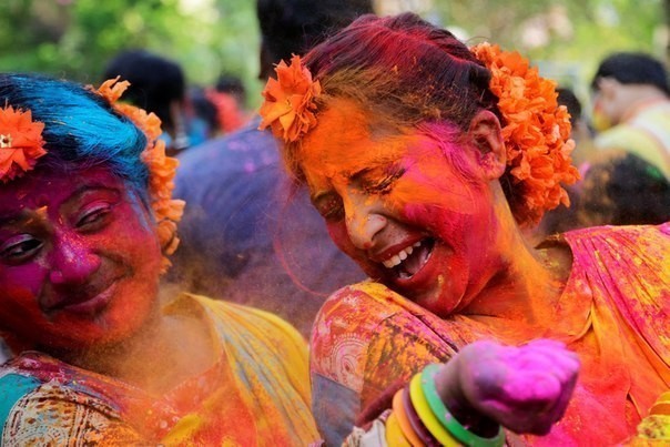 สวัสดีกับเทศกาล"โฮลี"ที่อินเดีย (Holi Festival)