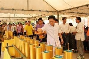 เข้าพรรษา..หล่อเทียนที่วัดไหนดี..ประวัติ..การหล่อเทียนพรรษามีมาตั้งแต่สมัยพุทธกาล
