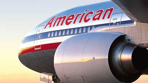 สหรัฐฯ ส่งเครื่องบินขับไล่ประกบเครื่องบินแอร์บัสของสายการบินอเมริกันแอร์ไลน์ หลังผู้โดยสารพยายามบุกห้องนักบิน