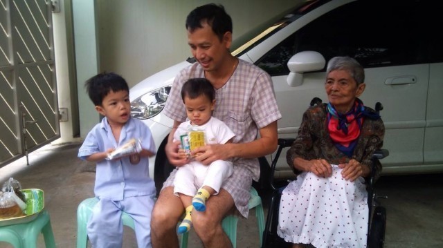 อัศจรรย์! ศิษย์รุ่นจิ๋ว วัดพระธรรมกาย 2 พี่น้องอายุ 6,8 ขวบ นำสวดธัมมจักกัปปวัตตนสูตร ปากเปล่าคล่องปรื๋อ