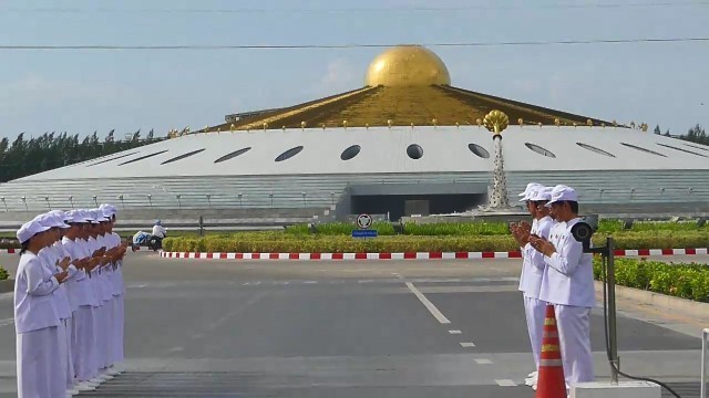 เจาะลึกพฤติกรรมเด็กวัดพระธรรมกาย ที่คุณอาจไม่รู้มาก่อน!!