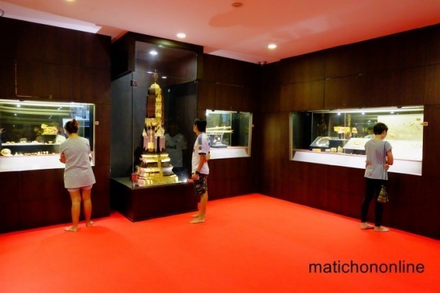 ย้อนอดีตกรุ (ง) แตก !!!  เปิดกรุวัดราชบูรณะ ตอนที่ 3 “เครื่องประดับเศียรทองคำ”