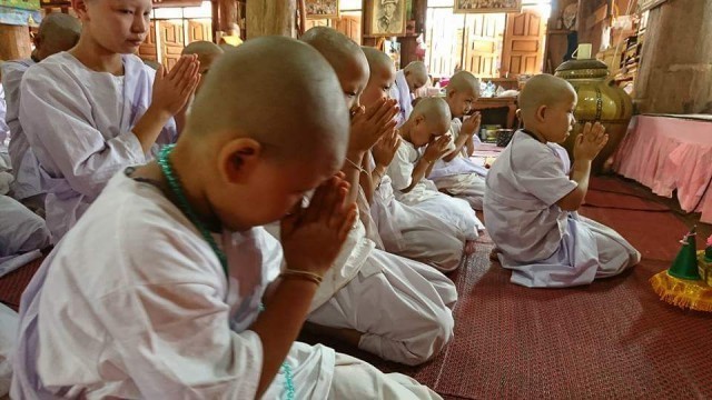 ยกนิ้วให้ผู้หญิงบนดอย โกนหัวบวชแสวงหาสัจธรรม