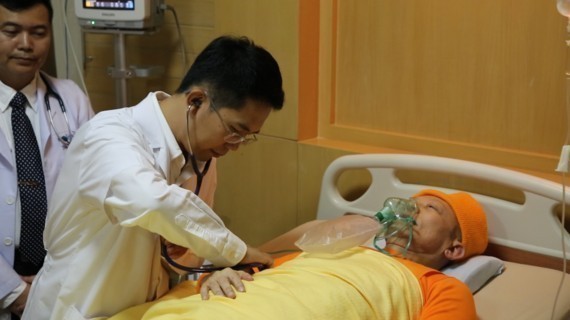 ตอบชัดทุกคำถามกับ 12 ประเด็น กรณีพระธัมมชโย โดยอาจารย์ปรเมศวร์ อินทรชุมนุม ชูวลีเด่น “กระบวนการ มันผิดมาตั้งแต่ต้น”