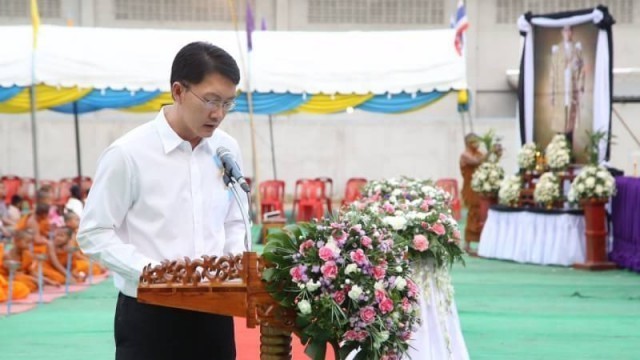 ชาวพุทธเมืองเลยจัดบรรพชาสามเณรและจุดโคมประทีปถวายเป็นพุทธบูชา