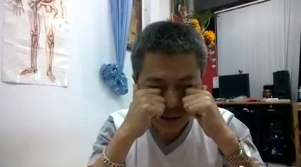 14วิธีนวดแก้อาการปวดหัวและไมเกรนด้วยตัวเอง แถมอาการปวดตา ตีนกา ก็หายด้วย !