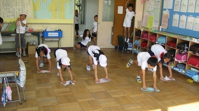 8 ความลำบาก ที่เด็กญี่ปุ่นต้องฝึก!!!! ก่อนจะโตเป็นผู้ใหญ่ที่มีคุณภาพ