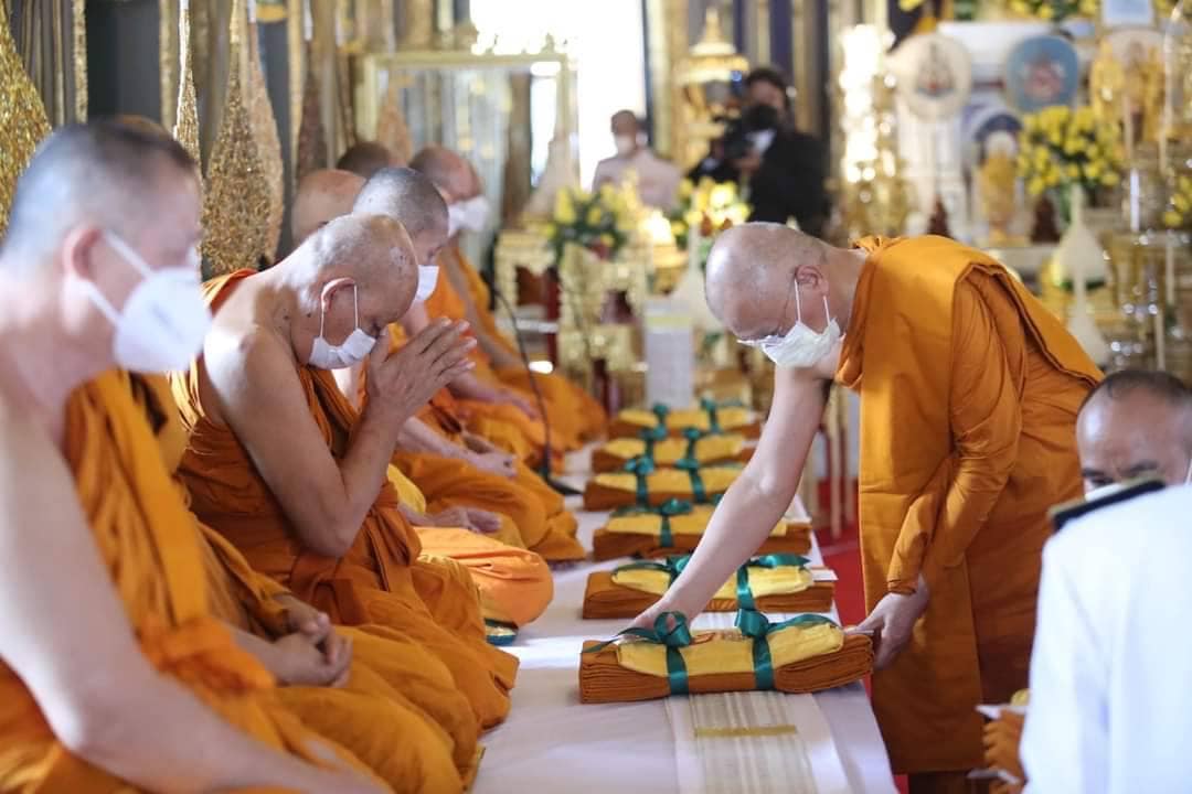 พระบาทสมเด็จพระเจ้าอยู่หัว ทรงโปรดพระราชทานพระบรมราชูปถัมภ์การบำเพ็ญพระกุศล