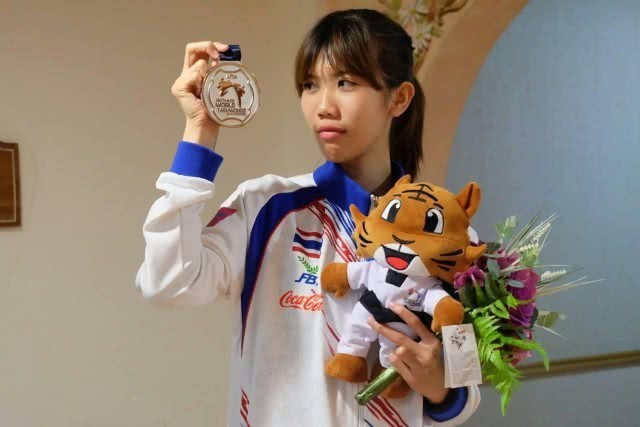 ผลการแข่งขันเทควันโดชิงแชมป์โลก 2017 'พาณิภัค' คว้าเหรียญเงิน ทำให้ไทยได้รองเเชมป์