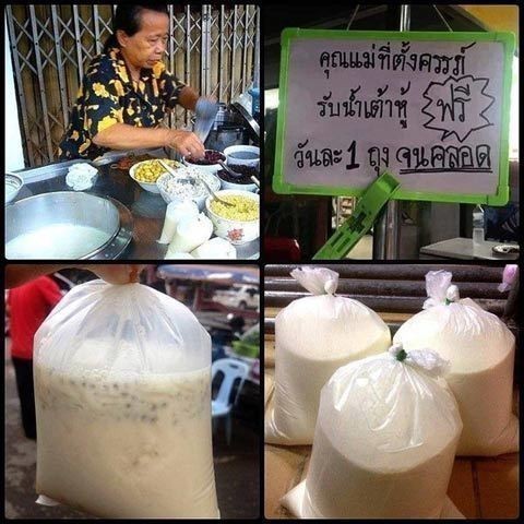 แชร์ทั่วโซเชียล!!  "แม่ค้าใจประเสริฐ" แจกน้ำเต้าหู้คนท้องจนกว่าจะคลอด