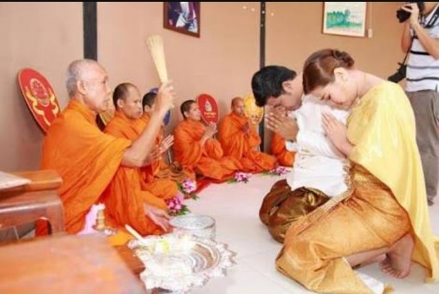 ​เรื่อง น้ำมนต์เป็นไสยศาสตร์ ?!? บทสนทนาธรรม หลวงพ่อเล็ก วัดท่าขนุนจ.กาญจนบุรี