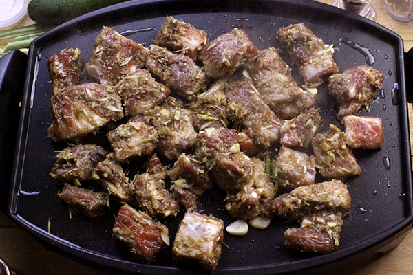 "ซี่โครงหมูย่างตะไคร้" เมนูเคี้ยวเพลิน รับหน้าฝน!!