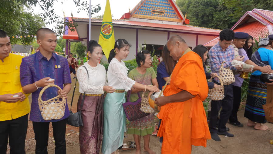 ชาวสระแก้ว จัดงาน"ทอฝ้าย สายบุญ จุลกฐิน" เพื่อสืบสานโบราณประเพณี