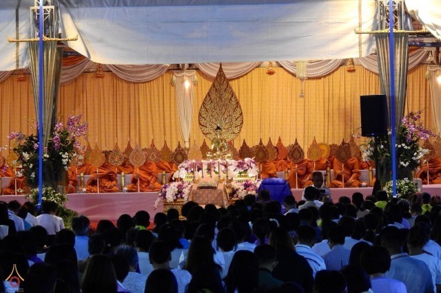 ชมภาพ!!!พิธีมหามงคลบำเพ็ญพระราชกุศลอุทิศถวายในหลวงรัชกาลที่ 6 และรัชกาลที่ 9