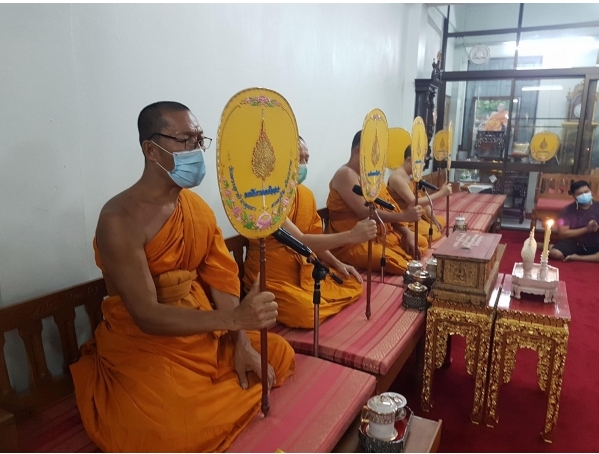 คณะสงฆ์อยุธยาบำเพ็ญกุศลสวดพระอภิธรรม หลวงพ่อเฉลิม เขมทสสี