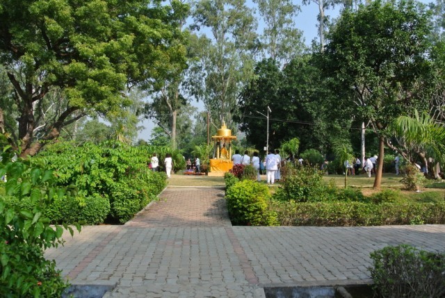 วัดเวฬุวันมหาวิหาร วัดที่พระพุทธเจ้าทรงประชุมและประทานโอวาทปาฏิโมกข์ กับพระอรหันตสาวกครั้งแรก