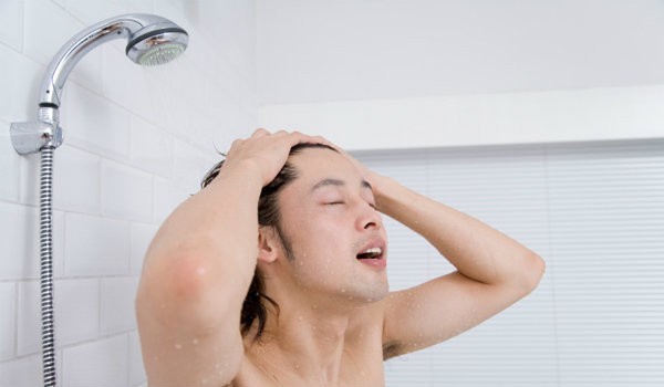 เลือกฝักบัวอาบน้ำอย่างไร? ให้ปลอดภัยไม่เสี่ยงโรค
