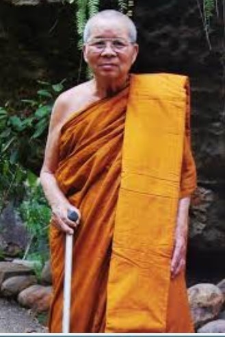 หลวงปู่จันทาโปรดเปรตพระบนถ้ำภูพาน  เปรตสารภาพสิ้นถึงเหตุที่ทำให้ต้องกลายเป็นเปรต