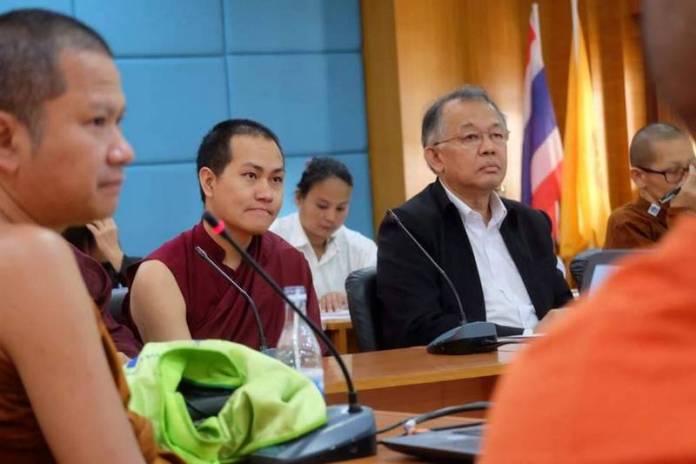 นิสิตสันติศึกษา มจร. ร่วมกันถกปัญหาการทำร้ายพระสงฆ์ชายแดนใต้