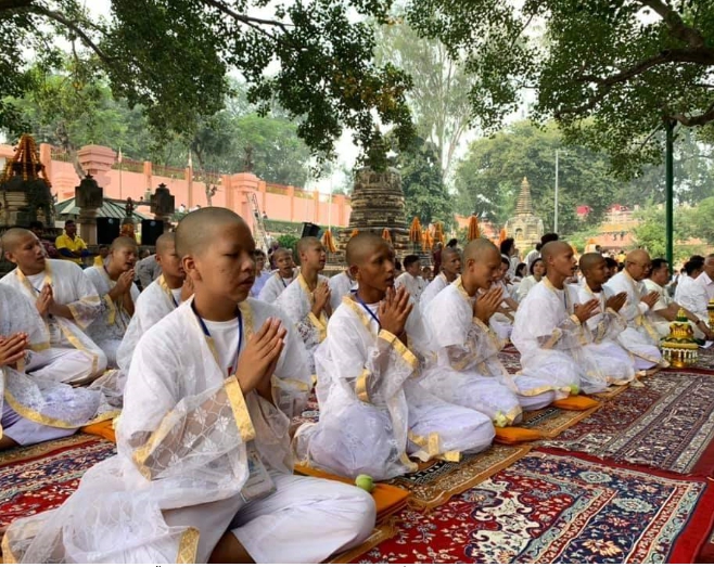 มูลนิธิต่อต้านการทุจริตร่วมกับ"ม.สงฆ์ มจร" จัดบรรพชาสามเณรช่อสะอาดแดนพุทธภูมิ