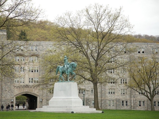 เผยภาพชีวิตใน “West Point” โรงเรียนเตรียมทหารสหรัฐฯ ที่ได้ชื่อว่าดีที่สุดในโลก!!