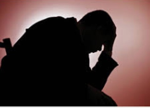 5 วิธีโน้มน้าวคนใกล้ชิดที่ป่วยเป็น"โรคซึมเศร้า"ไปพบจิตแพทย์ด้วยตนเอง