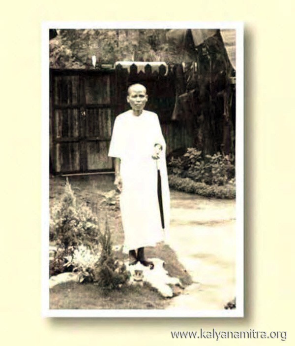 ชีวิตที่แสนงดงามและทรงคุณค่า!ของแม่ชีไทยในพระพุทธศาสนา ตอนที่๑