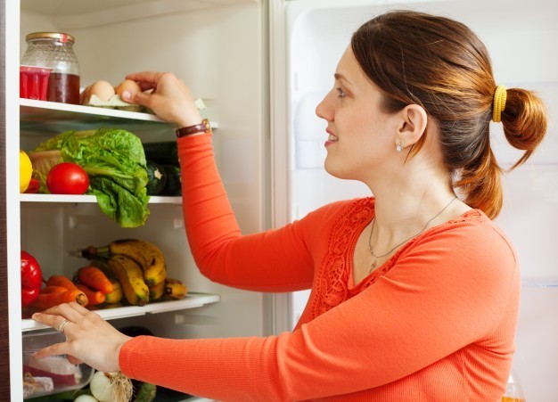 5 สเต็ปตรวจดูที่มาของกลิ่นไม่พึงประสงค์ในตู้เย็น