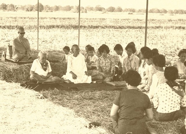 ชีวิตที่แสนงดงามและทรงคุณค่า!ของแม่ชีไทยในพระพุทธศาสนา ตอนที่๒