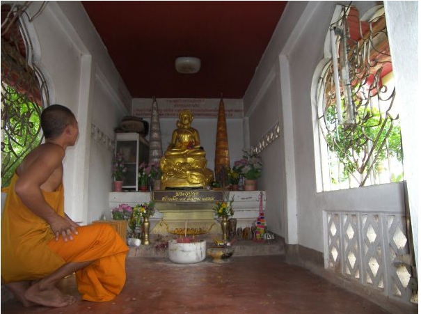 นมัสการ พระบรมสารีริกธาตุ องค์สัมมาสัมพุทธเจ้า ที่วัดดอนหวาย อำนาจเจริญ