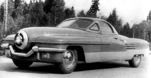 ครั้งหนึ่งกับสงครามเย็น เมื่อสหรัฐกับโซเวียตแข่งกันผลิต “รถยนต์” กันอย่างเอาเป็นเอาตาย