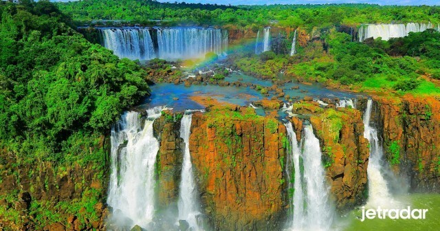 4 น้ำตกสวยงามที่นักท่องเที่ยวต้องไปดูให้เห็นกับตา​