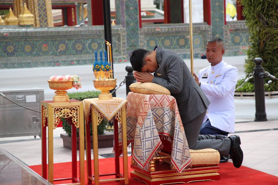 สมเด็จพระเจ้าลูกยาเธอ เจ้าฟ้าทีปังกรรัศมีโชติฯ ทรงสนทนาธรรมกับสมเด็จพระสังฆราช