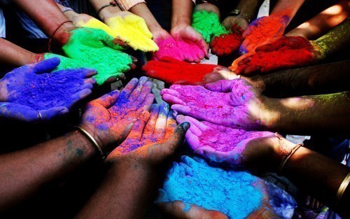 สวัสดีกับเทศกาล"โฮลี"ที่อินเดีย (Holi Festival)