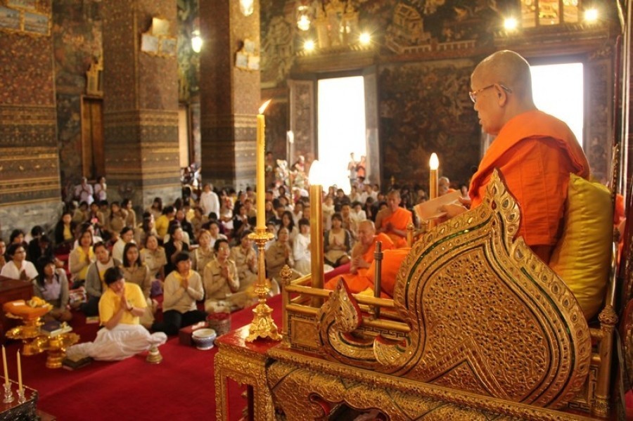 เข้าพรรษา เข้าถึงธรรม