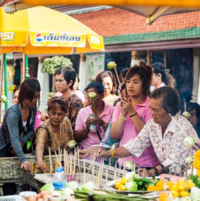 อานิสงส์การสร้างพระพุทธรูป มงคลชีวิต สถิตย์ไปทุกชาติภพ