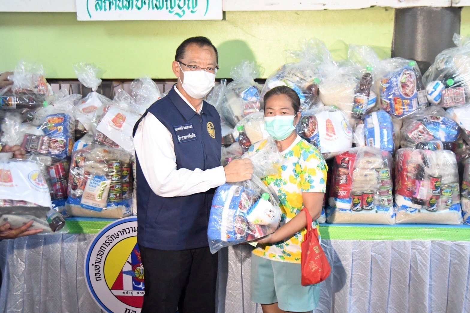 ผู้ว่าปทุมฯ ตรวจสถานการณ์น้ำท่วมปทุมธานี ยันยังไม่วิกฤติ