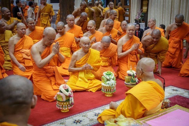 พระสงฆ์แน่นวัดปากน้ำ พร้อมใจถวายสักการะและทำสามีจิกรรมสมเด็จพระมหารัชมังคลาจารย์