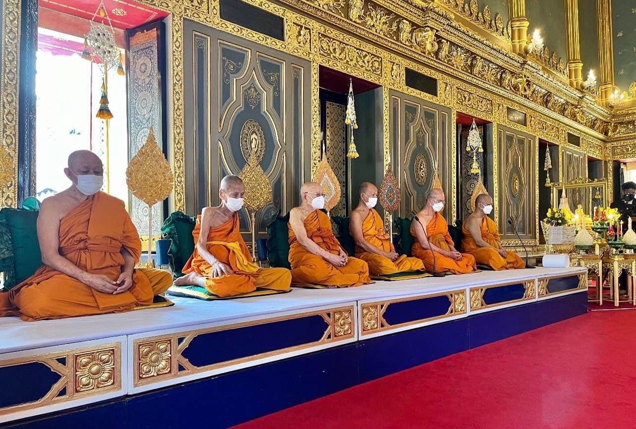 พระบาทสมเด็จพระเจ้าอยู่หัว ทรงโปรดพระราชทานพระบรมราชูปถัมภ์การบำเพ็ญพระกุศล