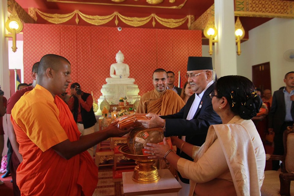 นายกรัฐมนตรี  ประเทศเนปาล ทำบุญวันวิสาขบูชาที่วัดไทยลุมพินี