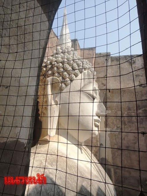 'อุโมงค์วัดศรีชุม'จิตรกรรมเก่าแก่ ทึ่งในความงามพระพุทธรูปพูดได้ (ชมคลิป)