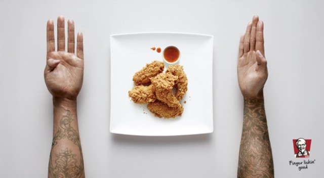 เผยความลับที่ว่า ทำไม KFC ถึงเปลี่ยนจากช้อนส้อมสแตนเลส มาเป็นช้อนส้อมพลาสติก!?