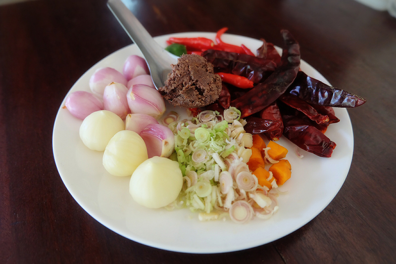 ชวนชิม "ขนมจีนน้ำยาปู" อร่อยเน้นๆ จนหยดสุดท้าย!!!