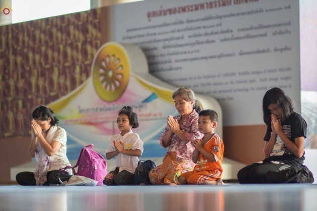 ชีวิตนักสร้างบารมี ยุคกัปไขลง (อายุขัยมนุษย์เฉลี่ยน้อยกว่า 100 ปี) กับคำว่า "เราเกิดมาสร้างบารมี"